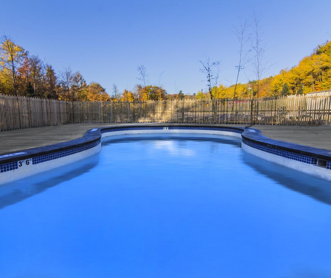 Rippling River Resort Marquette Extérieur photo